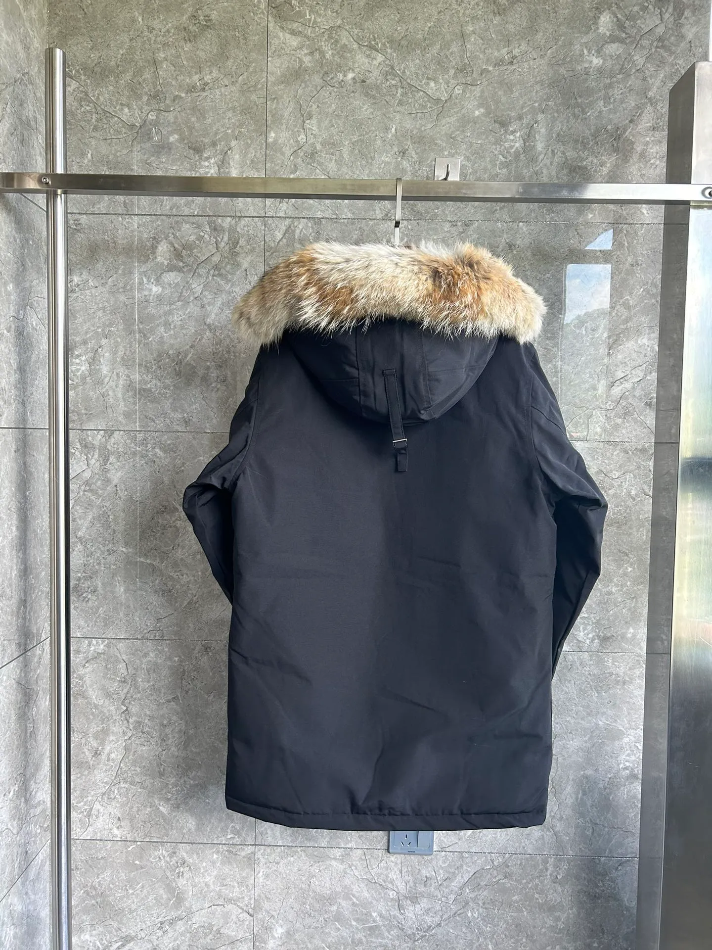 P720 Big Goose 13 Langford men's down jacket. Color (red label) black, dark blue, off-white, gray, gray camouflage. Color (black label) black black label, gray black label. Size: S. M. L. XL. XXL.
